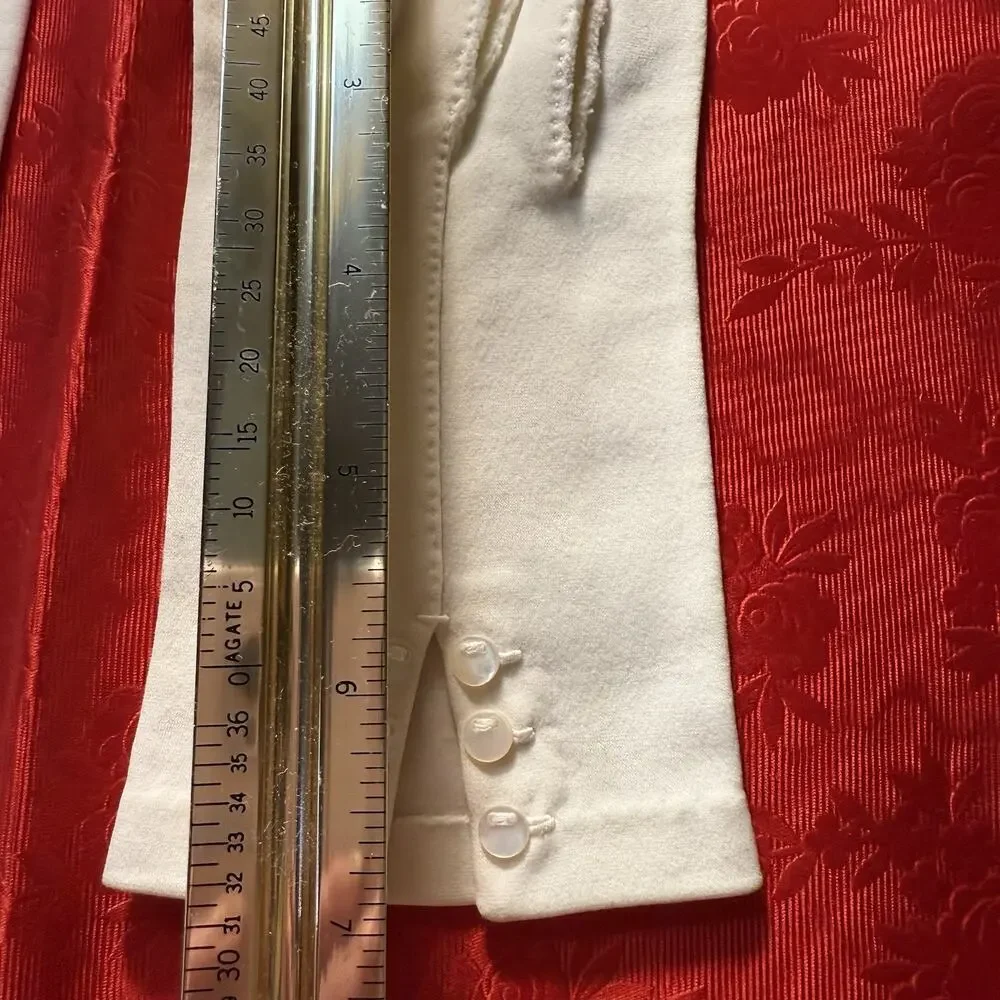 Vintage Hand Stitched Cream White Gloves Mother Of Pearl Buttons Size Petite XS